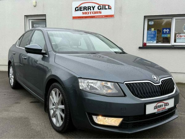 Skoda Octavia Hatchback, Diesel, 2016, Grey