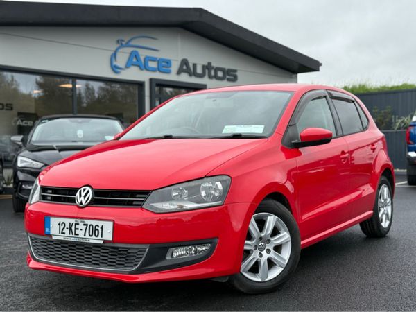 Volkswagen Polo Hatchback, Petrol, 2012, Red
