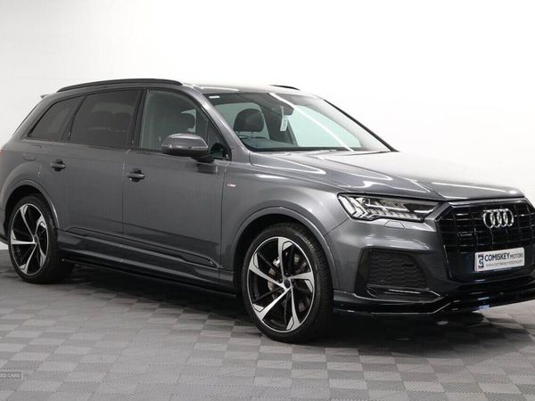 Audi Q7 , Diesel, 2023, Grey