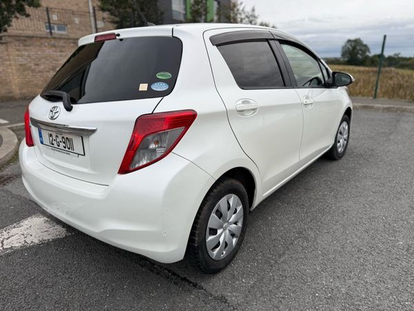 Toyota Vitz Hatchback, Petrol, 2012, White