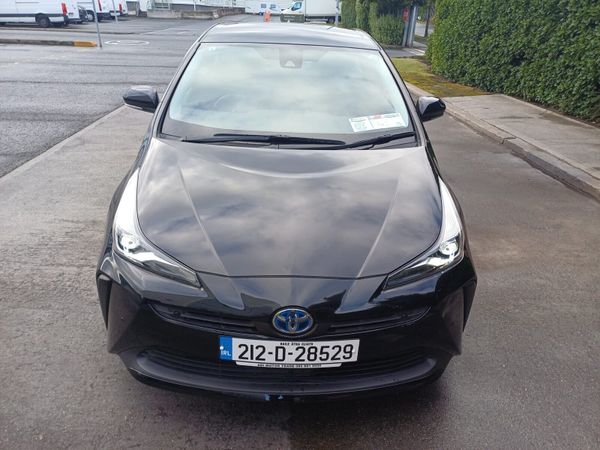 Toyota Prius Hatchback, Petrol Hybrid, 2021, Black