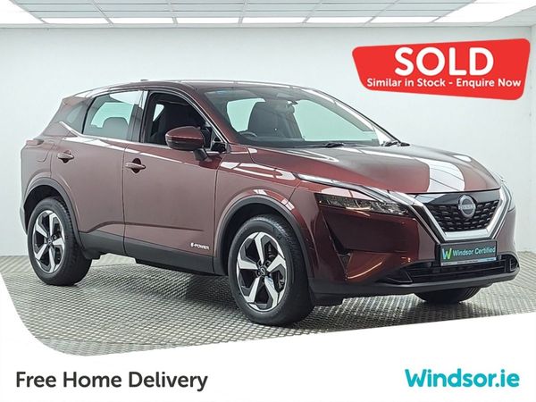 Nissan Qashqai MPV, Petrol, 2024, Red