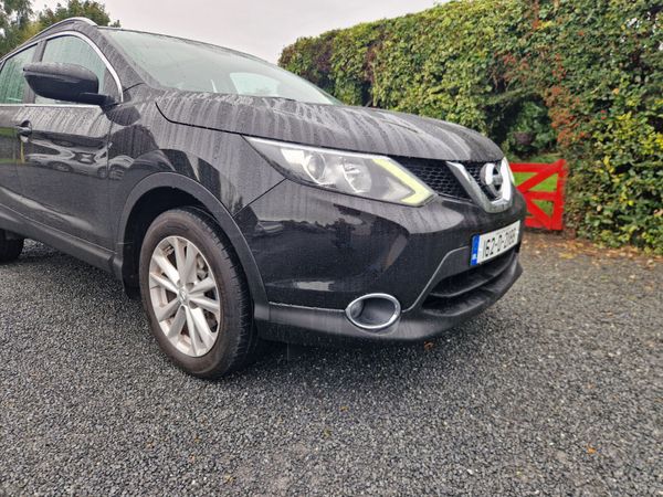 Nissan Qashqai Hatchback, Petrol, 2016, Black