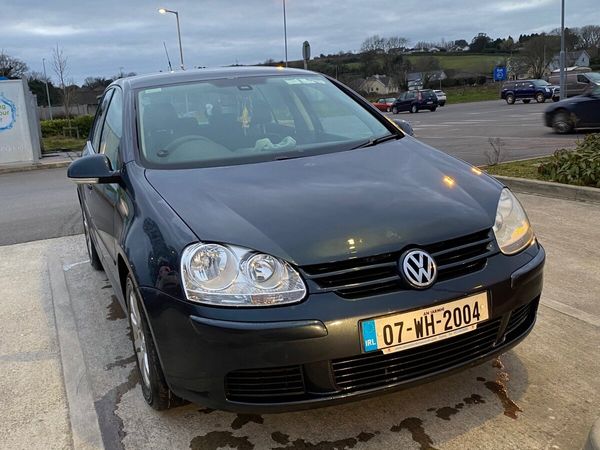 Volkswagen Golf Hatchback, Petrol, 2007, Blue