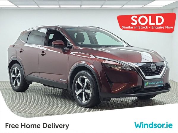 Nissan Qashqai MPV, Petrol Hybrid, 2023, Red