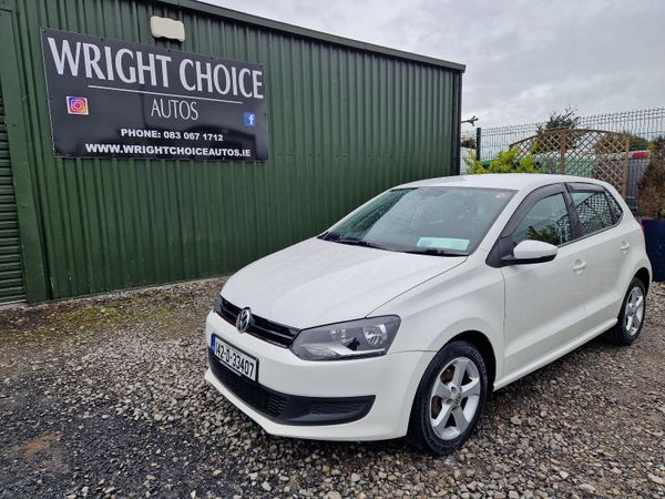 Volkswagen Polo Hatchback, Petrol, 2014, White