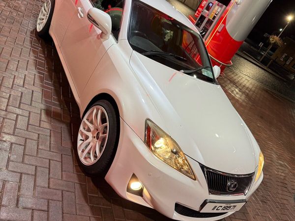 Lexus IS Saloon, Petrol, 2011, White