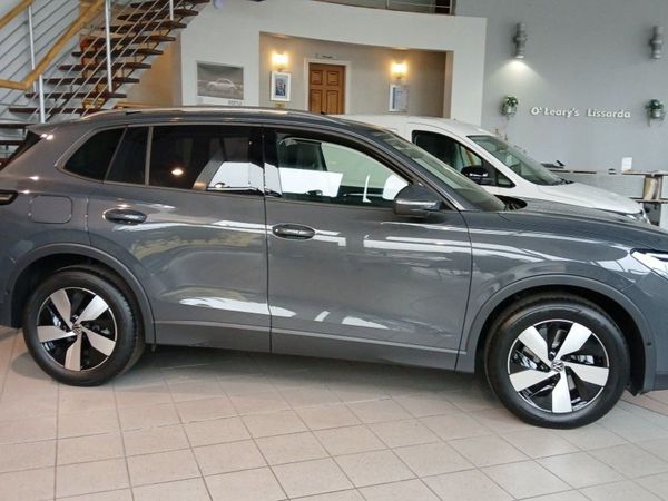 Volkswagen Tiguan SUV, Diesel, 2025, Grey