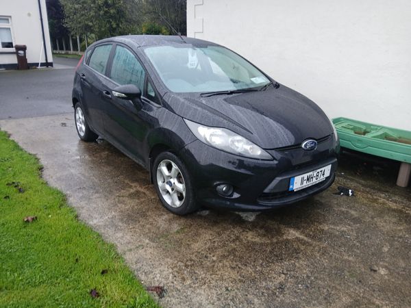 Ford Fiesta Hatchback, Petrol, 2011, Black