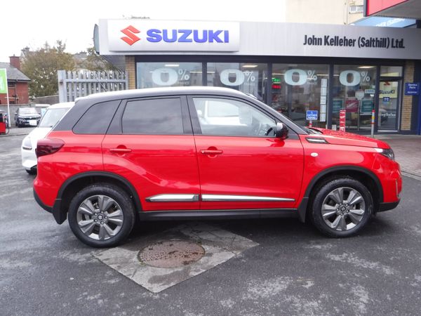 Suzuki Vitara SUV, Petrol, 2024, Red