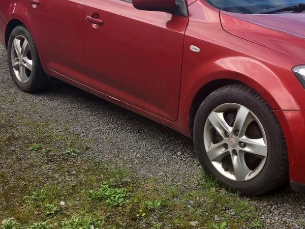Kia Ceed Estate, Diesel, 2011, Red