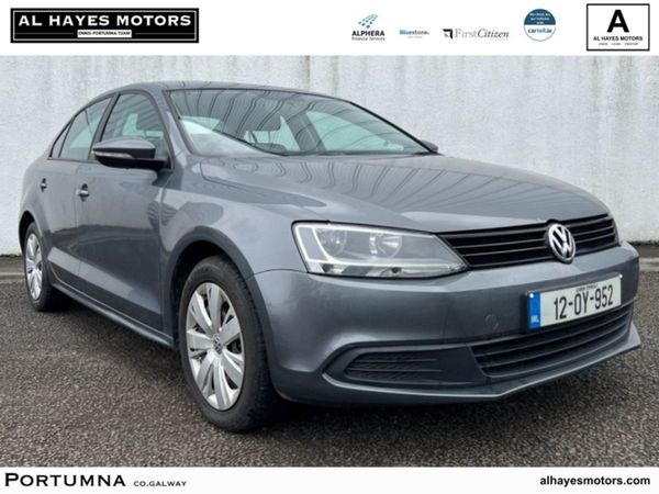 Volkswagen Jetta Saloon, Diesel, 2012, Grey