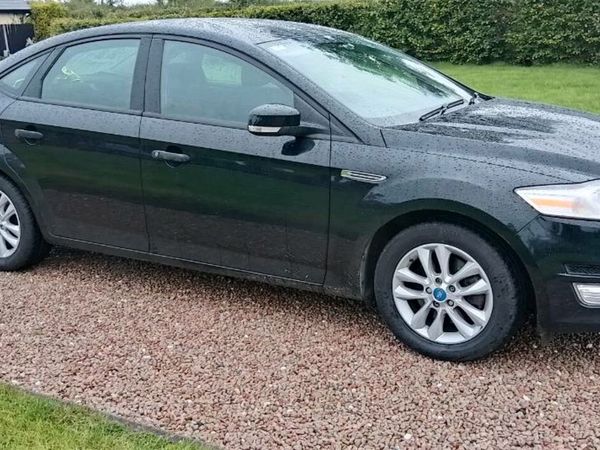 Ford Mondeo Saloon, Diesel, 2011, Black