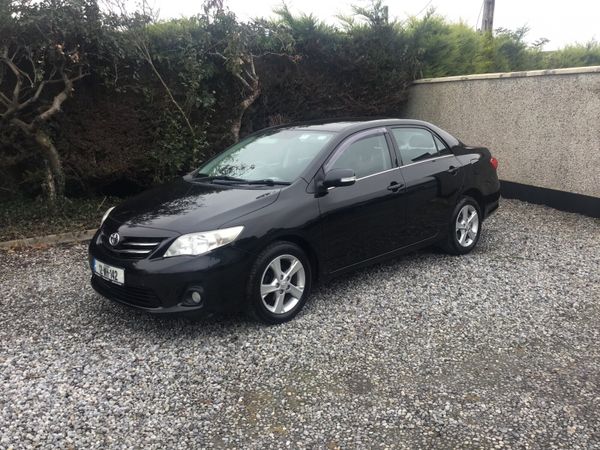 Toyota Corolla Saloon, Diesel, 2012, Black