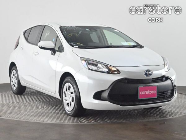 Toyota Aqua Hatchback, Petrol Hybrid, 2023, White