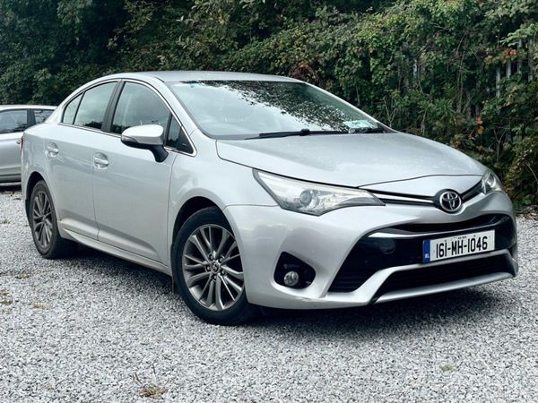 Toyota Avensis Saloon, Diesel, 2016, Silver
