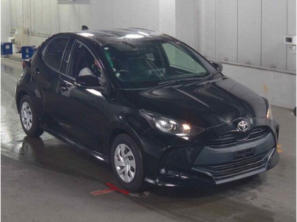 Toyota Yaris Hatchback, Petrol, 2020, Black