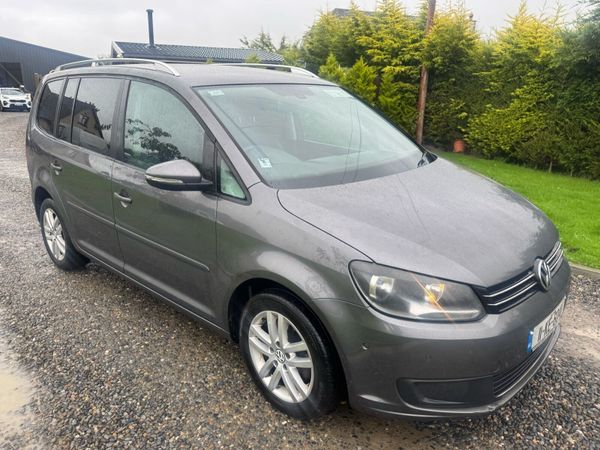Volkswagen Touran MPV, Diesel, 2011, Grey