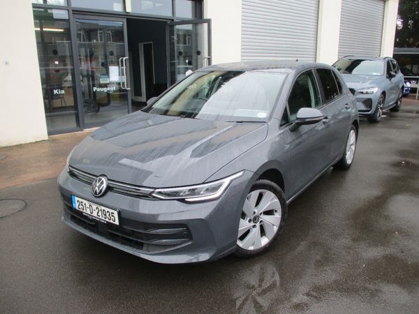 Volkswagen Golf Estate, Petrol, 2025, Grey