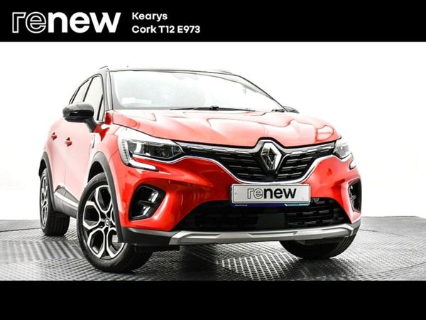 Renault Captur Crossover, Petrol, 2023, Red