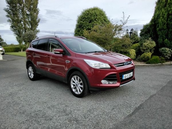 Ford Kuga SUV, Diesel, 2016, Red
