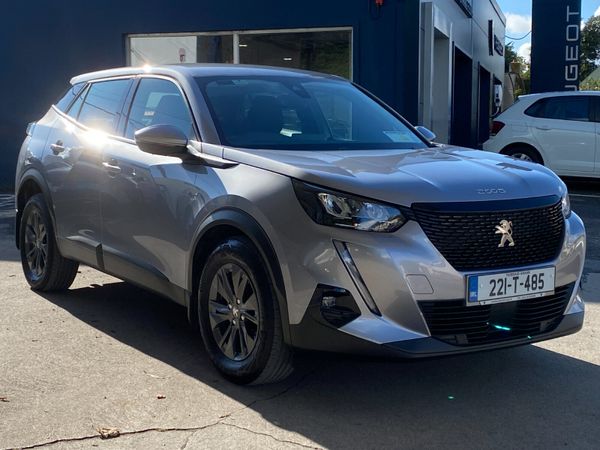 Peugeot 2008 MPV, Petrol, 2022, Grey