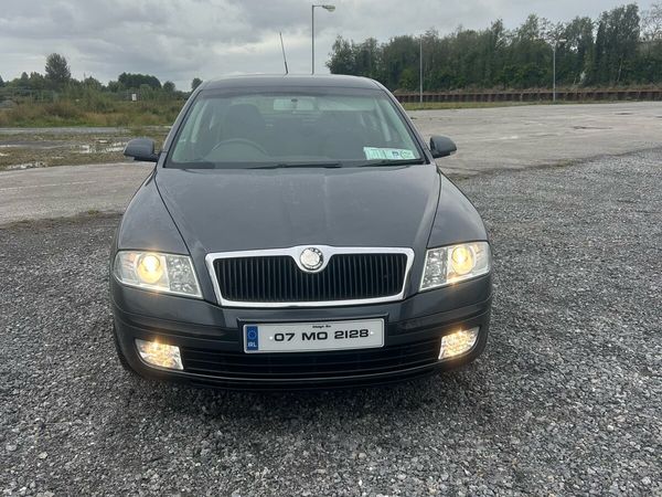 Skoda Octavia Hatchback, Diesel, 2007, Grey