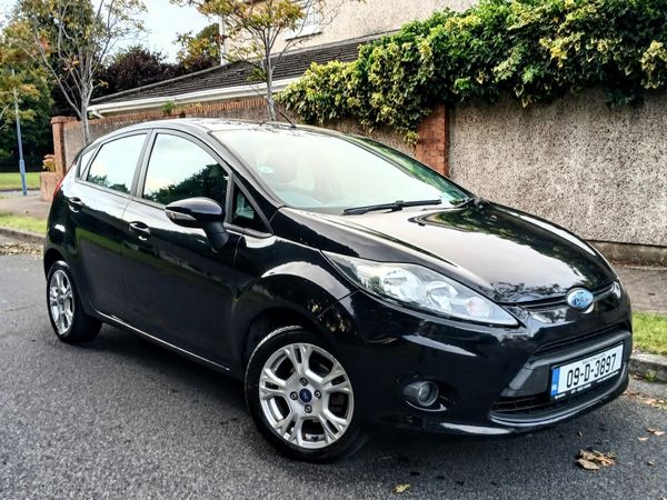 Ford Fiesta Hatchback, Petrol, 2009, Black