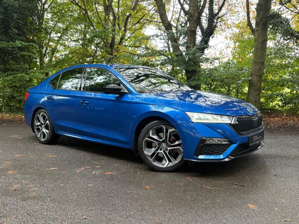 Skoda Octavia Saloon, Diesel, 2021, Blue