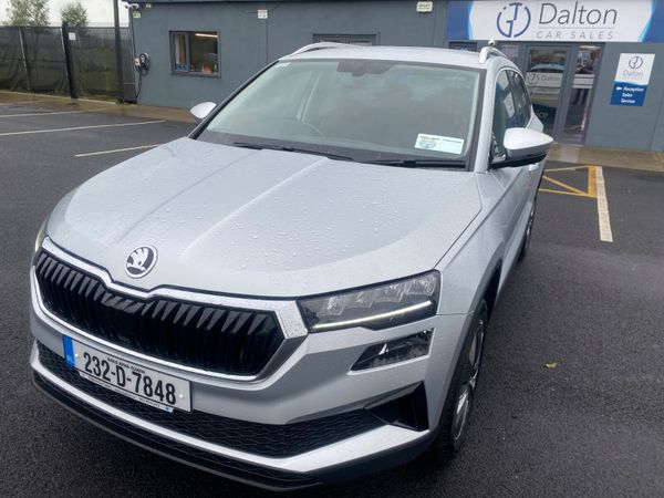 Skoda Karoq MPV, Diesel, 2023, Grey