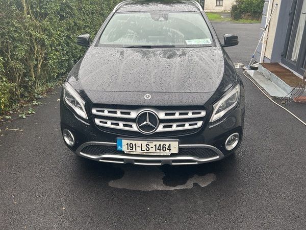 Mercedes-Benz GLA SUV, Petrol, 2019, Black