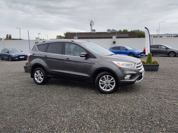Ford Kuga Hatchback, Diesel, 2017, Grey