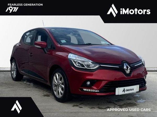 Renault Clio Hatchback, Petrol, 2019, Red