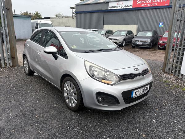 Kia Rio Hatchback, Petrol, 2013, Silver