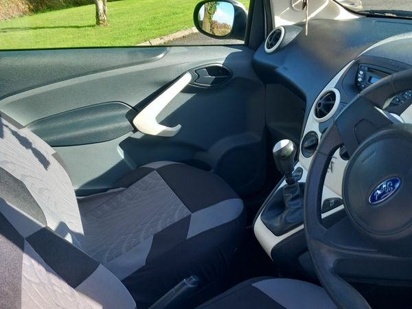 Ford KA Hatchback, Petrol, 2011, Silver