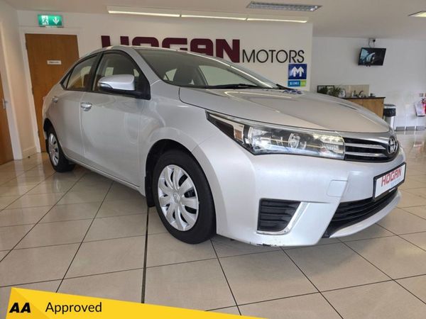 Toyota Corolla Saloon, Diesel, 2016, Silver