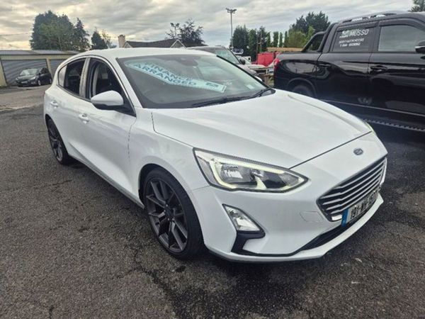 Ford Focus Hatchback, Petrol, 2019, White