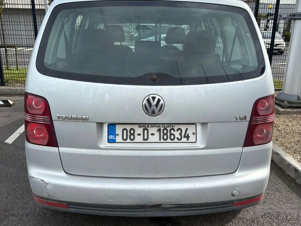 Volkswagen Touran MPV, Petrol, 2008, Silver