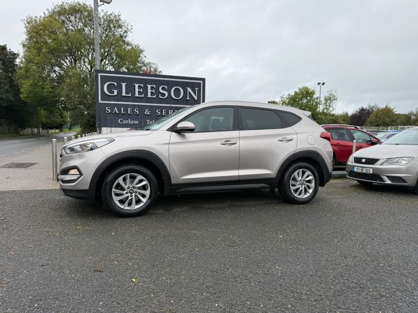 Hyundai Tucson SUV, Diesel, 2016, White