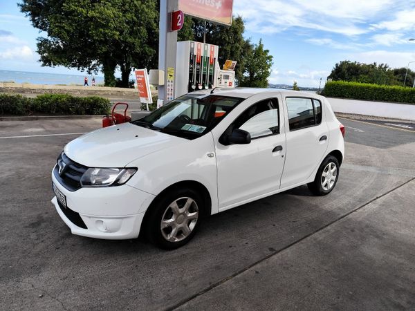 Dacia Sandero Hatchback, Petrol, 2014, White