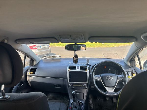 Toyota Avensis Saloon, Diesel, 2009, Blue