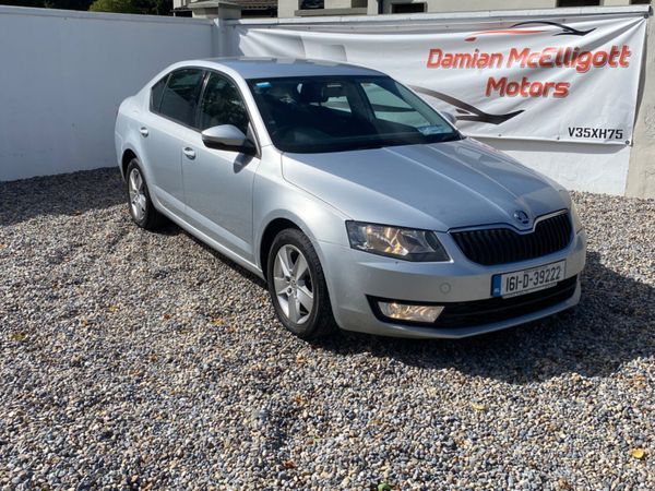 Skoda Octavia Saloon, Diesel, 2016, Silver