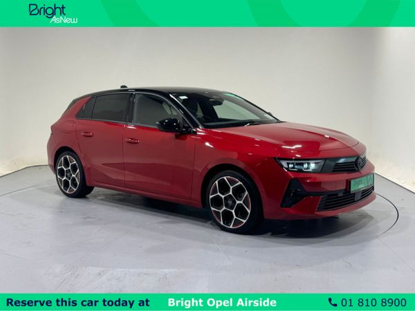 Opel Astra Hatchback, Petrol, 2024, Red