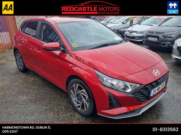Hyundai i20 Hatchback, Petrol, 2024, Red