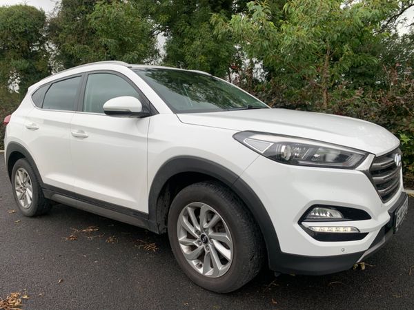 Hyundai Tucson SUV, Diesel, 2016, White