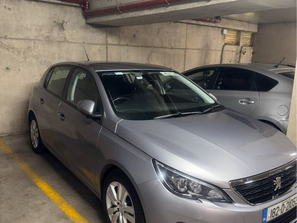 Peugeot 308 Hatchback, Diesel, 2018, Grey