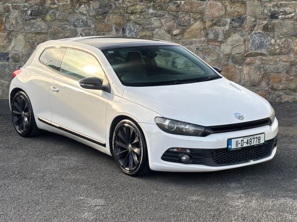 Volkswagen Scirocco Hatchback, Petrol, 2011, White