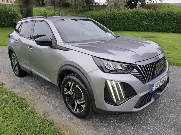Peugeot 2008 MPV, Petrol, 2024, Grey