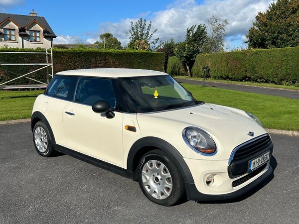 Mini One Hatchback, Diesel, 2016, White