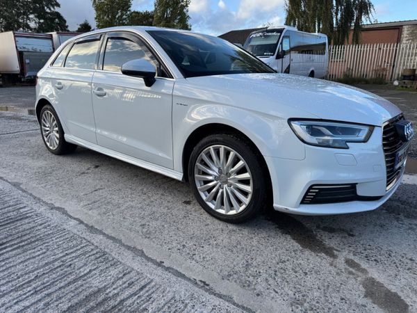 Audi A3 Hatchback, Petrol Plug-in Hybrid, 2018, White